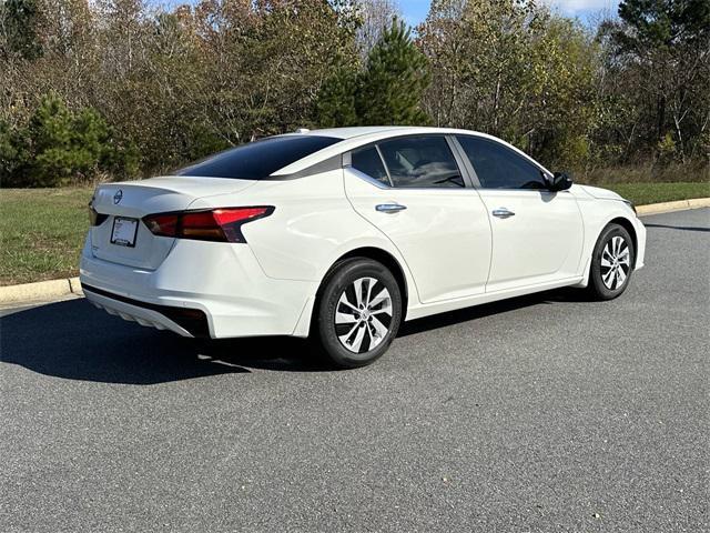 new 2025 Nissan Altima car, priced at $24,644