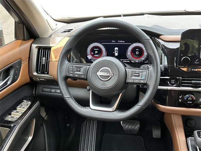 new 2025 Nissan Pathfinder car, priced at $50,220