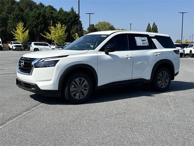 new 2024 Nissan Pathfinder car, priced at $34,532