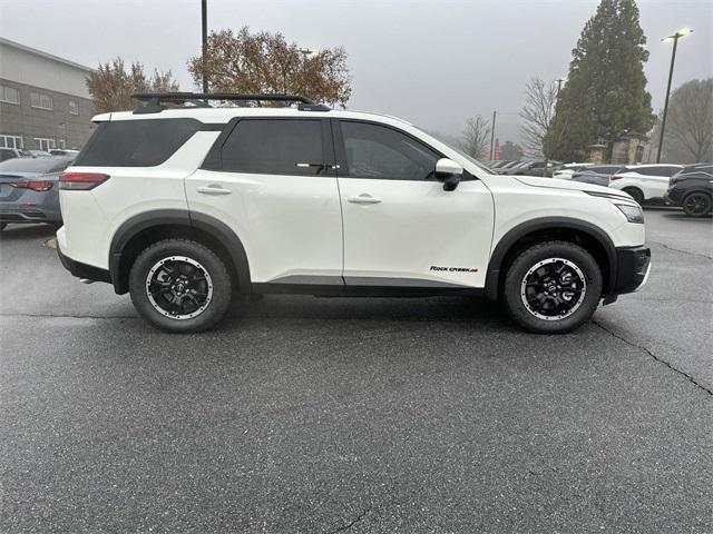 new 2025 Nissan Pathfinder car, priced at $46,650