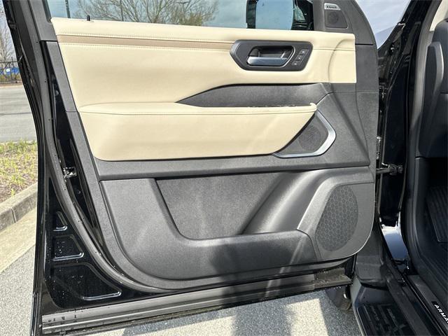 new 2025 Nissan Armada car, priced at $70,354