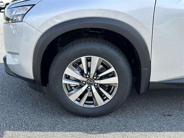 new 2025 Nissan Pathfinder car, priced at $35,829