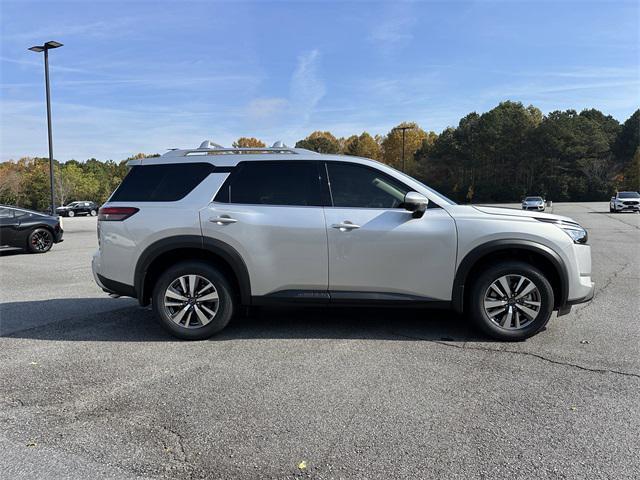 new 2025 Nissan Pathfinder car, priced at $35,829