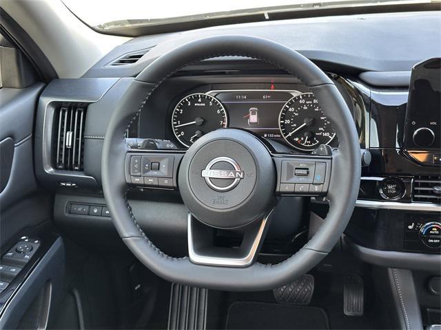 new 2025 Nissan Pathfinder car, priced at $35,829