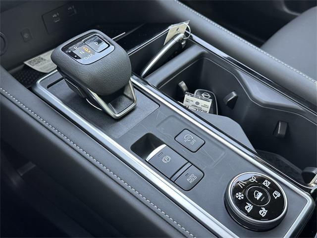 new 2025 Nissan Pathfinder car, priced at $35,829