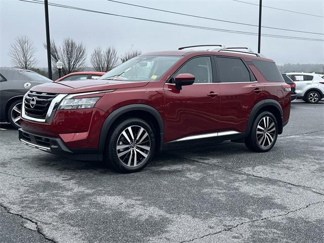 used 2024 Nissan Pathfinder car, priced at $44,194