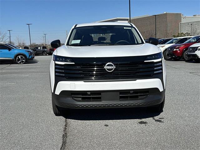 new 2025 Nissan Kicks car, priced at $22,628