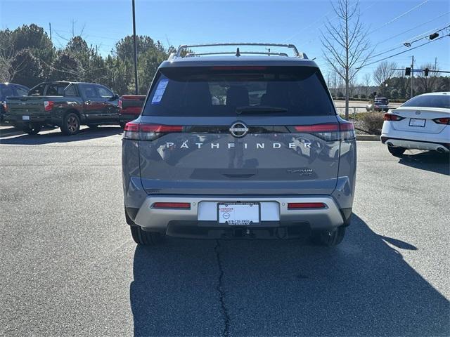 new 2025 Nissan Pathfinder car, priced at $50,213