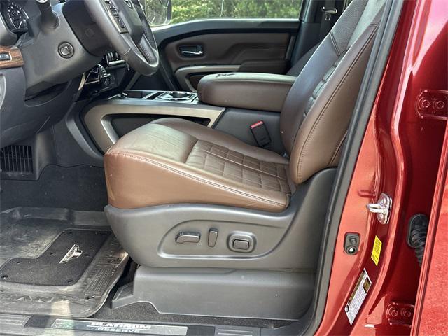 used 2023 Nissan Titan car, priced at $39,422