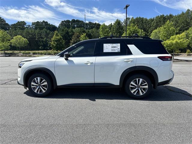 new 2024 Nissan Pathfinder car, priced at $47,190