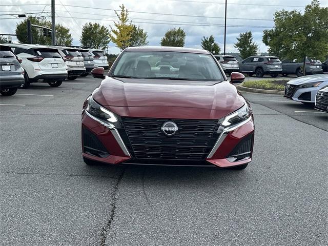 new 2025 Nissan Altima car, priced at $32,085