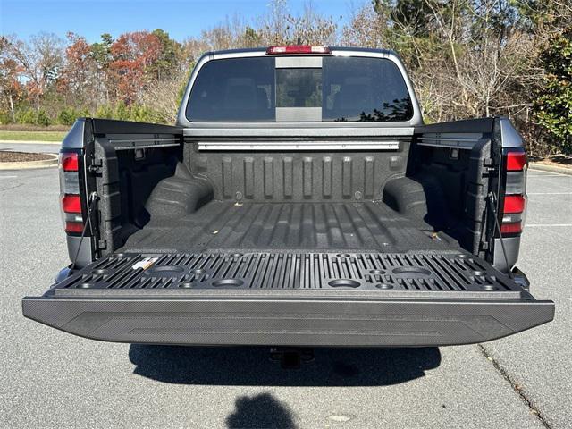 new 2024 Nissan Frontier car, priced at $40,400