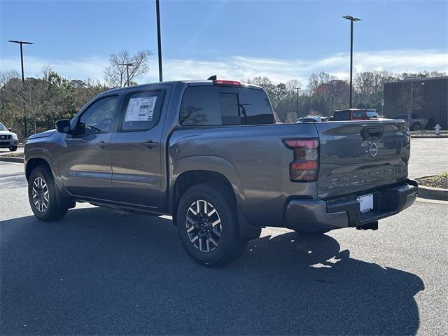 new 2024 Nissan Frontier car, priced at $40,400