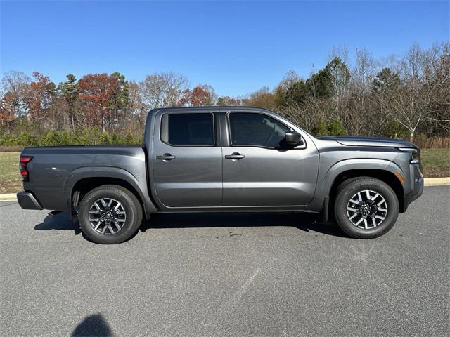 new 2024 Nissan Frontier car, priced at $40,400