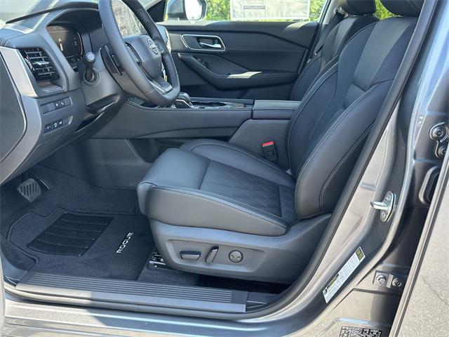 new 2025 Nissan Rogue car, priced at $39,016