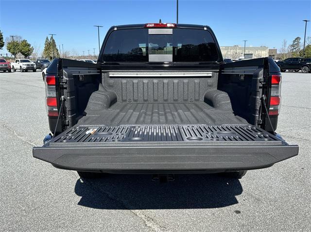 new 2025 Nissan Frontier car, priced at $44,212