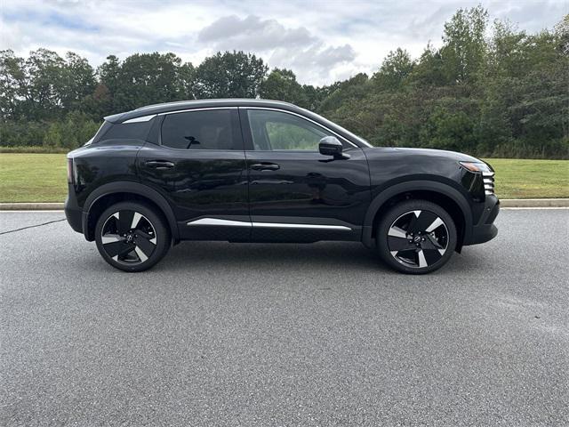 new 2025 Nissan Kicks car, priced at $29,470