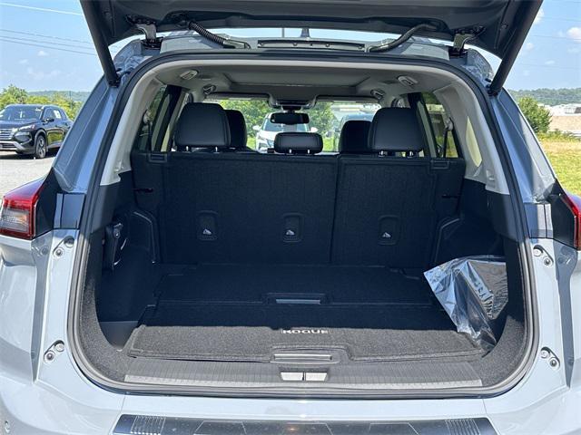 new 2025 Nissan Rogue car, priced at $41,277