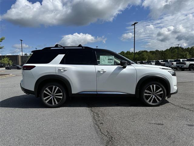 new 2025 Nissan Pathfinder car, priced at $51,172