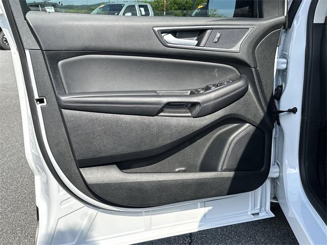 used 2024 Ford Edge car, priced at $27,507