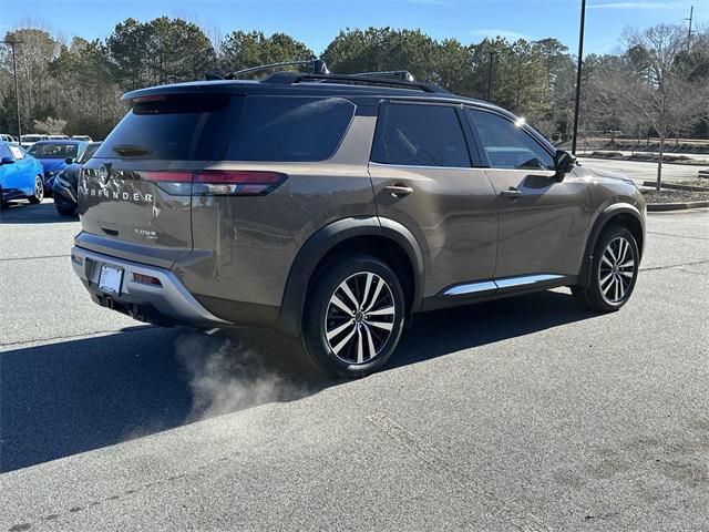 new 2025 Nissan Pathfinder car, priced at $50,656