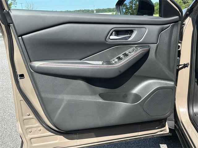 used 2025 Nissan Rogue car, priced at $32,398