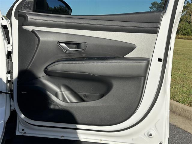 used 2025 Hyundai SANTA CRUZ car, priced at $34,494