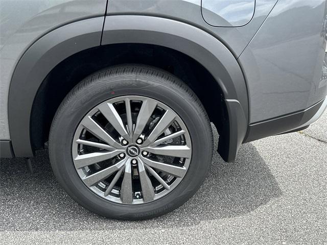 new 2025 Nissan Pathfinder car, priced at $42,863
