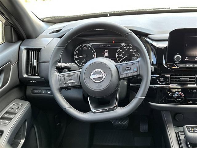 new 2025 Nissan Pathfinder car, priced at $44,413
