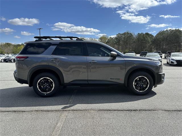 new 2025 Nissan Pathfinder car, priced at $44,413