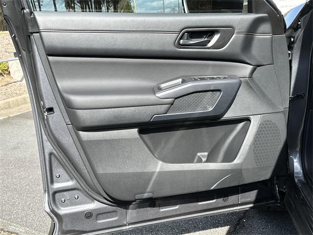 new 2025 Nissan Pathfinder car, priced at $43,413