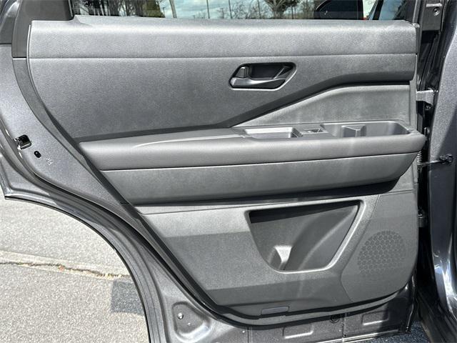 new 2025 Nissan Pathfinder car, priced at $43,413