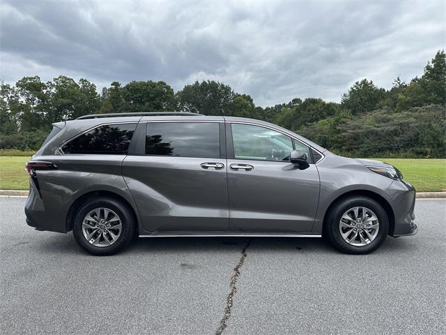 used 2024 Toyota Sienna car, priced at $41,255