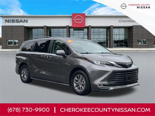 used 2024 Toyota Sienna car, priced at $38,430