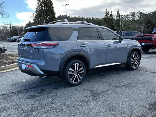 new 2025 Nissan Pathfinder car, priced at $50,213