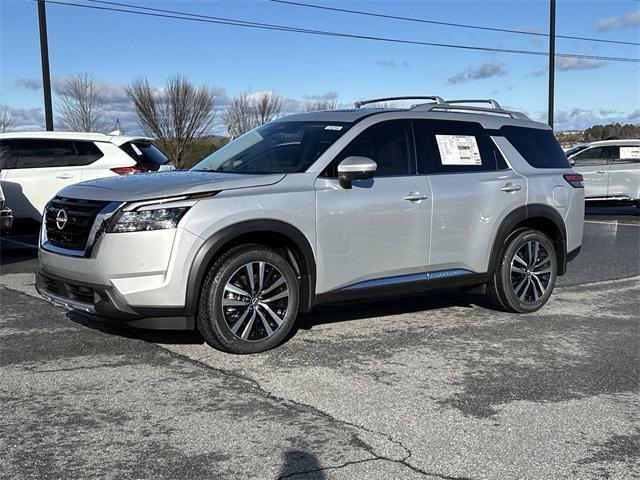 new 2025 Nissan Pathfinder car, priced at $49,832