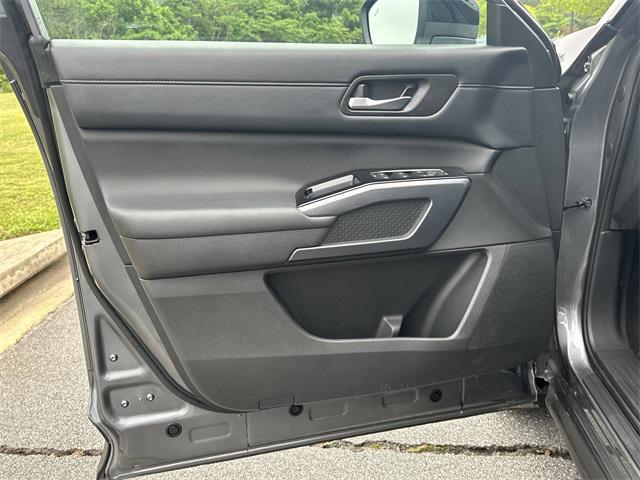 used 2024 Nissan Pathfinder car, priced at $36,910