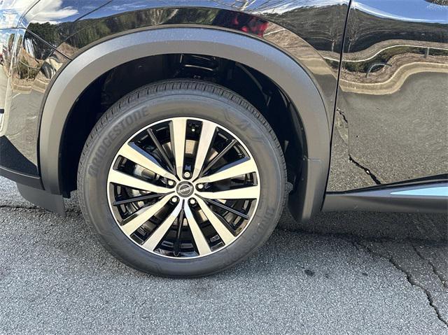 new 2025 Nissan Pathfinder car, priced at $47,496