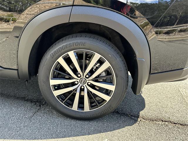 new 2025 Nissan Pathfinder car, priced at $48,496