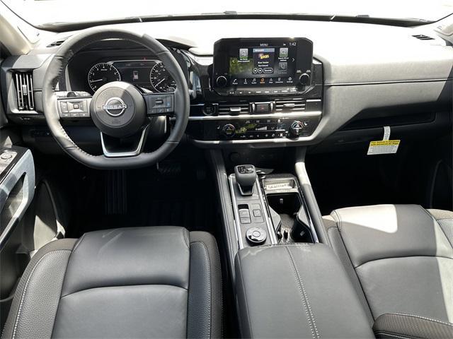 new 2025 Nissan Pathfinder car, priced at $46,857