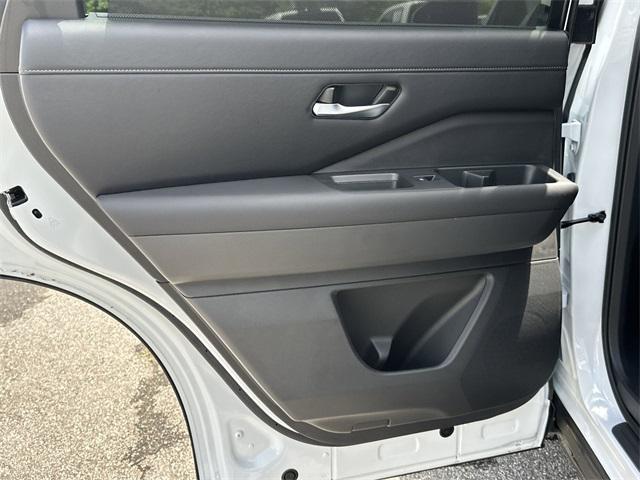 new 2025 Nissan Pathfinder car, priced at $46,857