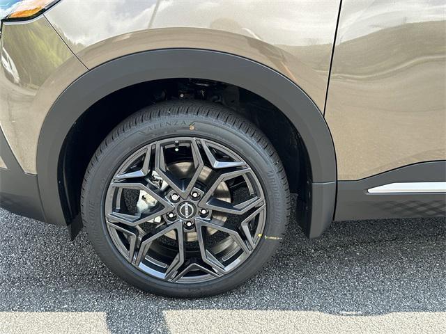 new 2025 Nissan Kicks car, priced at $27,041