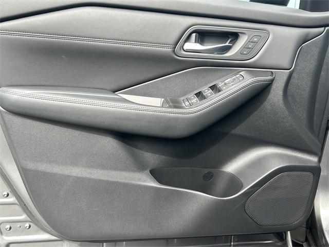 new 2025 Nissan Rogue car, priced at $37,852