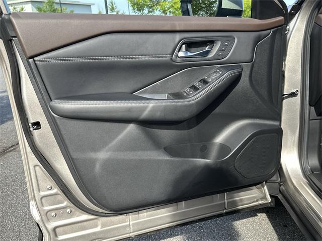 used 2023 Nissan Rogue car, priced at $29,717