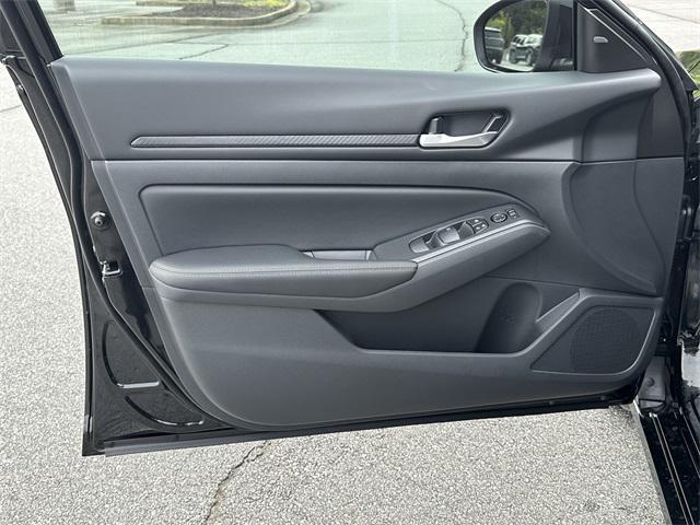 new 2025 Nissan Altima car, priced at $27,267
