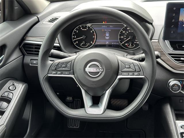 new 2025 Nissan Altima car, priced at $27,267