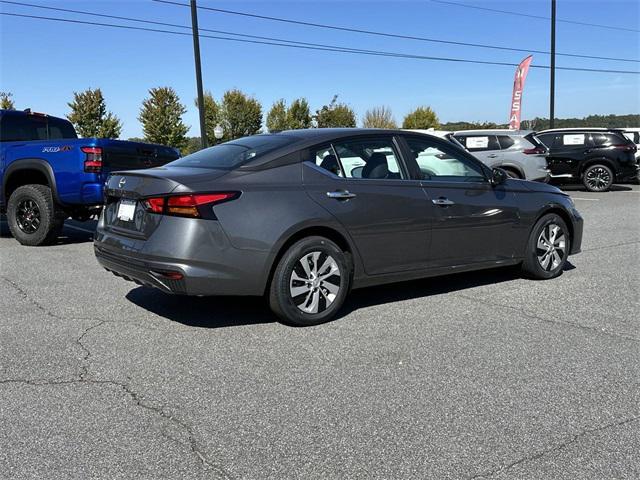 new 2025 Nissan Altima car, priced at $25,115