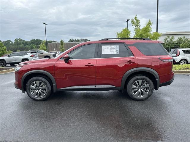 new 2024 Nissan Pathfinder car, priced at $43,670