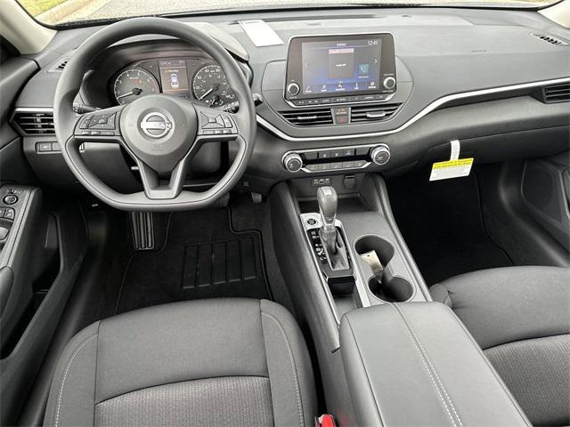 new 2025 Nissan Altima car, priced at $24,644