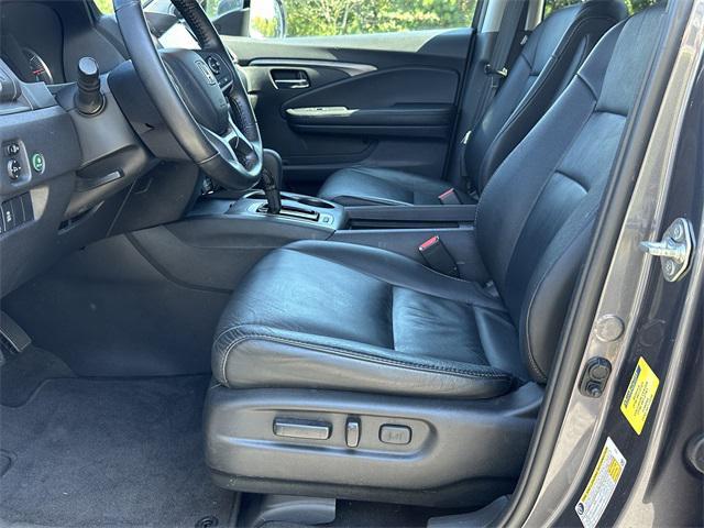 used 2019 Honda Pilot car, priced at $18,820